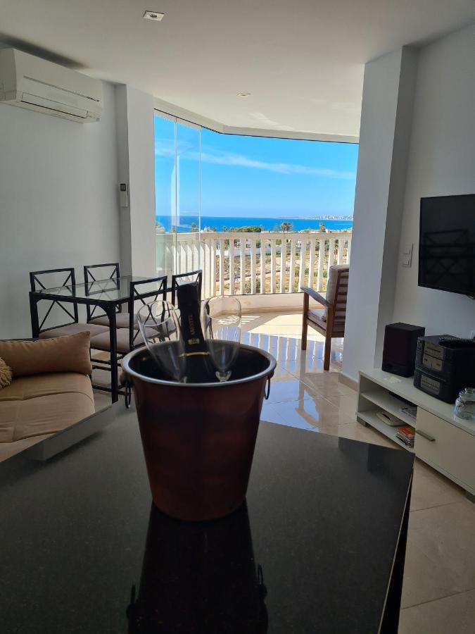 Room In Apartment - 1St Line Top Floor Apartment Carrer del Mar Exteriér fotografie